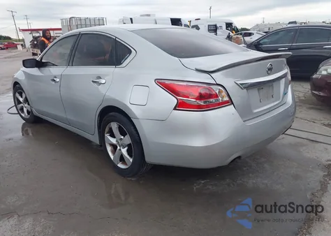 2013 Nissan Altima 2.5 S из США, поврежденный, VIN 1N4AL3APXDN554301